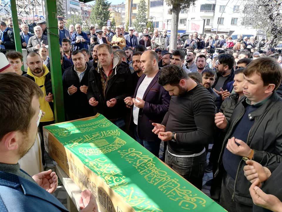 Trafik kazasında hayatını kaybetti