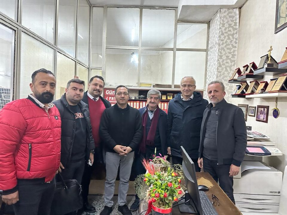 İyi parti Fatsa yönetimi gazetemizi ziyaret etti