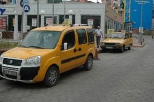 TAKSİCİLERİN KORSAN İSYANI