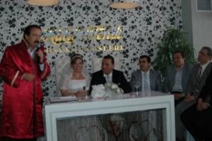 GAZETECİLERİN EN MUTLU GÜNÜ