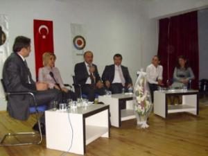 GİRİŞİMCİLİK RUHU KONFERANSI ÖĞRENCİLERE VERİLDİ