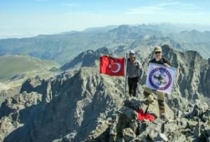 ORDULU DAĞCILAR KAÇKAR ZİRVESİNDE