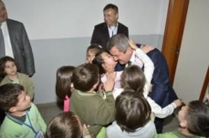 ANLAYAN “OKULLARIMIZA İMKANLARIMIZ DAHİLİNDE YARDIMLARIMIZ DEVAM EDECEK”