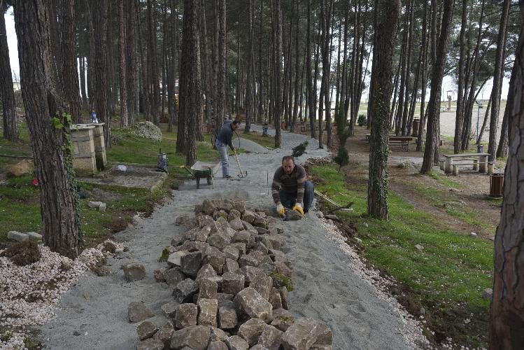 ÇAMLIK MESİRE ALANI YENİLENİYOR