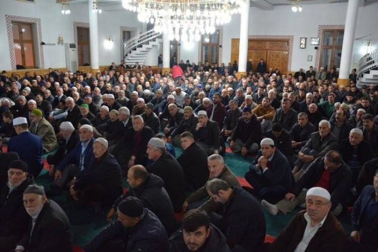 Miraç Kandili'nde camiler doldu taştı
