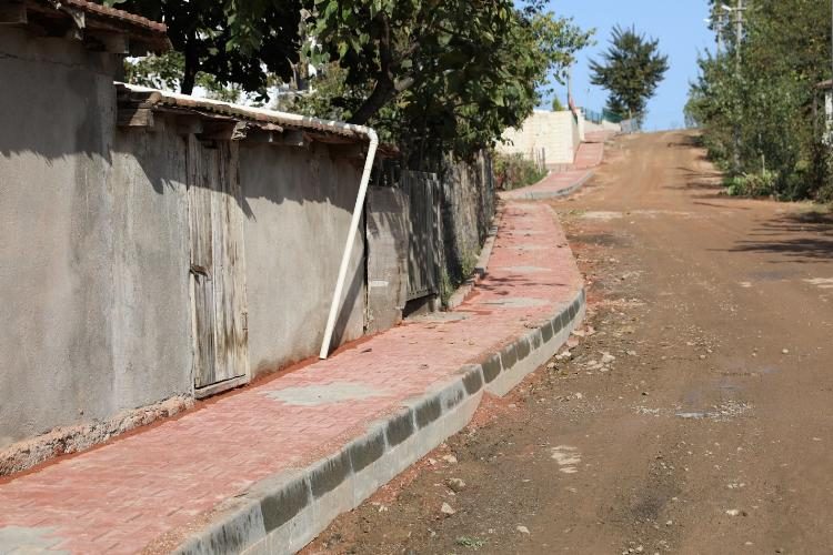 Fatsa’da kaldırım çalışmaları devam ediyor