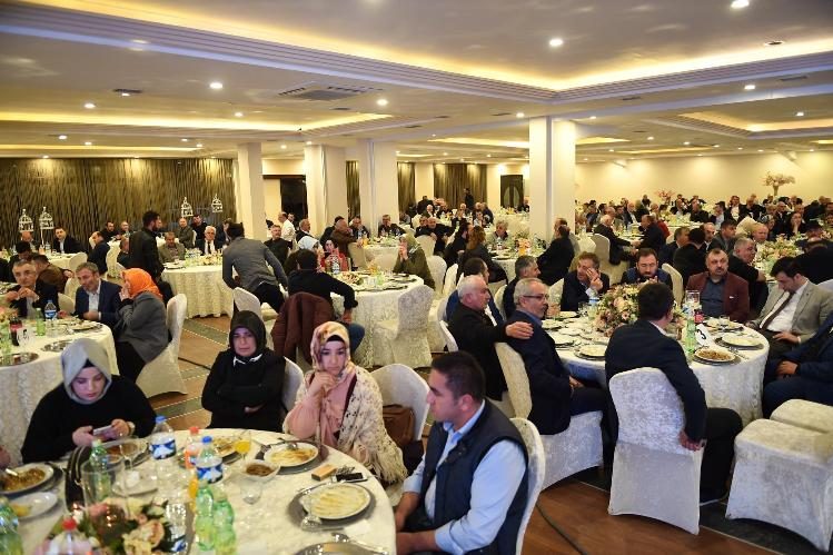 Gürcü derneğinden birlik beraberlik gecesi