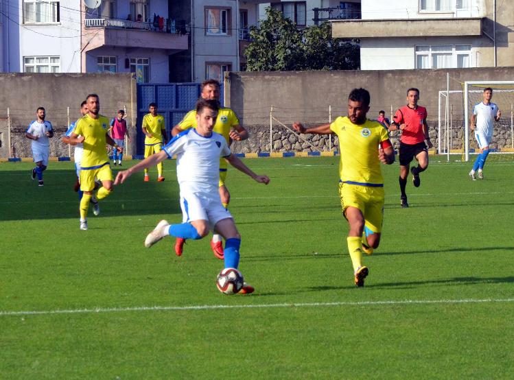 TFF 3. Lig: Fatsa Belediyespor: 1 - Karacabey Belediyespor : 4
