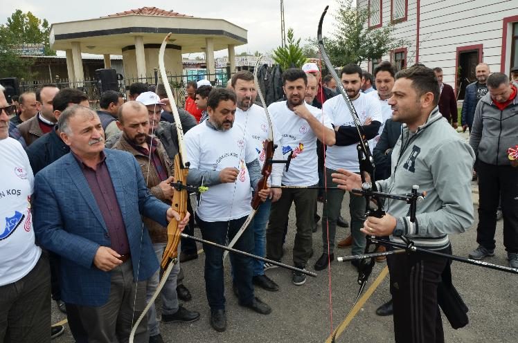 Sanayi ustaları bu sefer ok atarak yarıştı