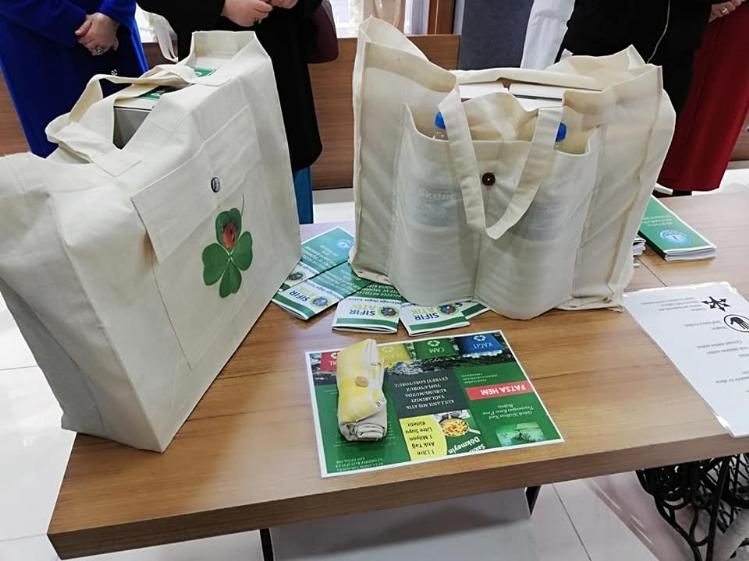 Plastik poşete alternatif bez torbalar tanıtıldı