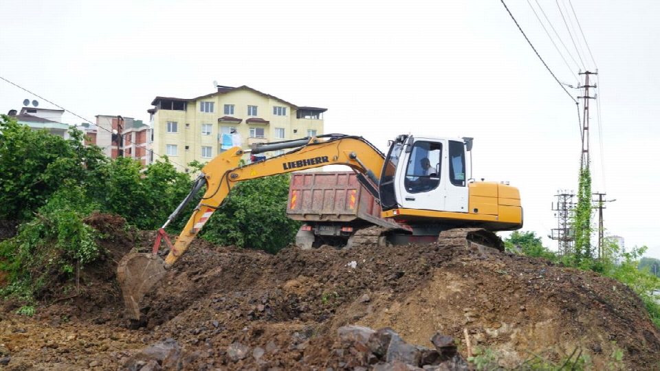 Sıvazlar mevki sıcak asfalt konforuna kavuşuyor