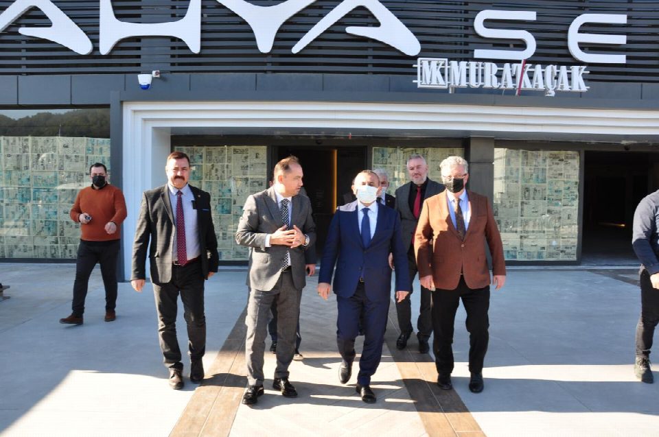 Ordu valisi Tuncay Sonel, Murat Kaçak’ı işyerinde ziyaret etti