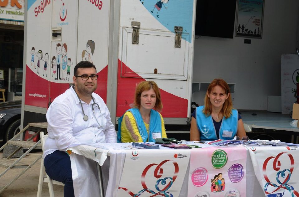 Kalp gününde bilgilendirme stantı açtılar