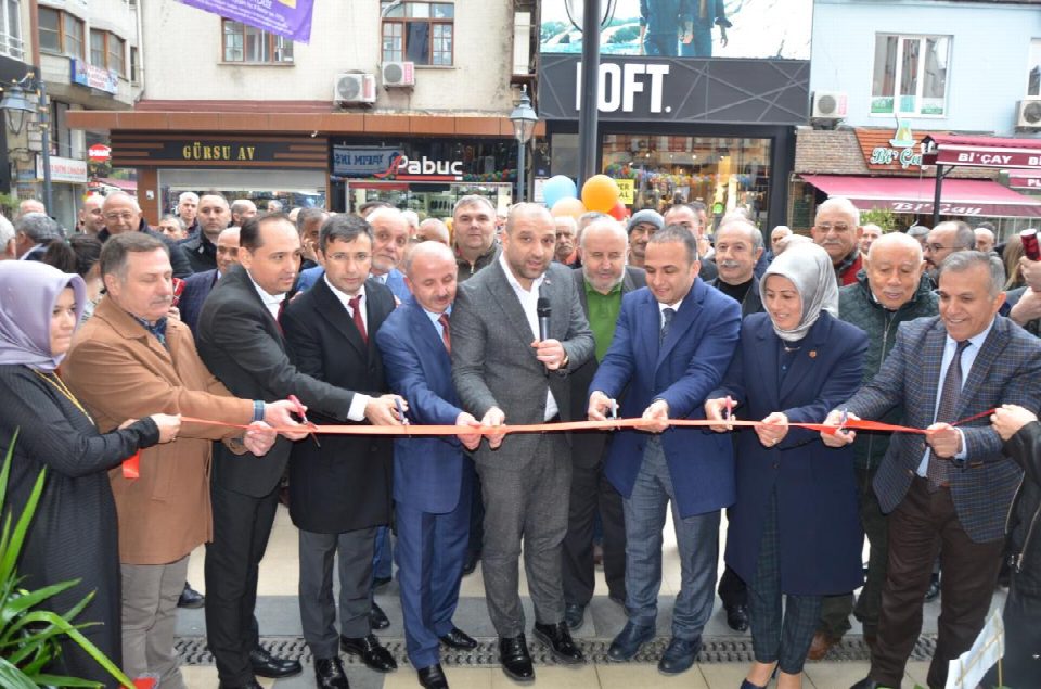Öztürkler Giyim açıldı