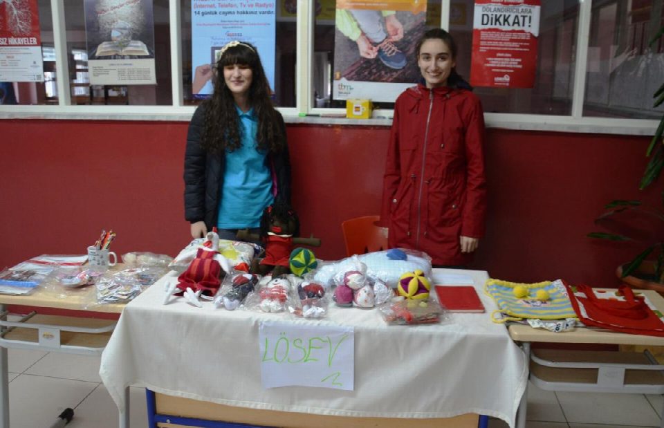 Öğrencilerden Lösev’e destek