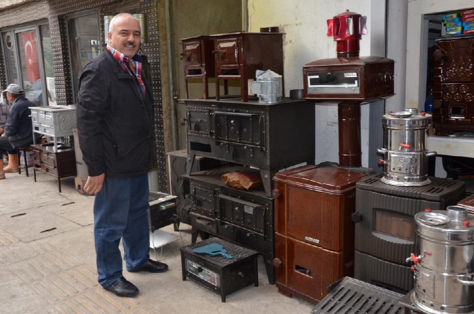 Vatandaşlar sobacıların yolunu tuttu