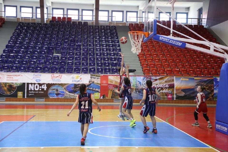 Ordu’da 3x3 basketbol grup müsabakaları heyecanı başladı