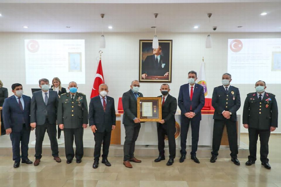 Devlet övünç madalyası ve beratı tevcih töreni yapıldı