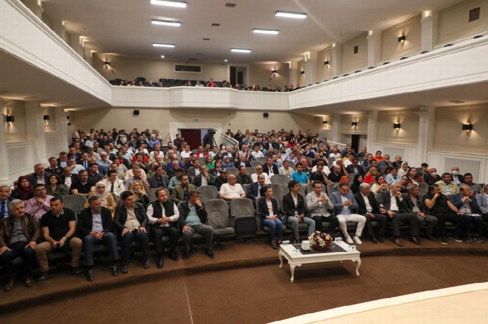 Eğitim camiamız için “Hayatımız iletişim” semineri düzenlendi