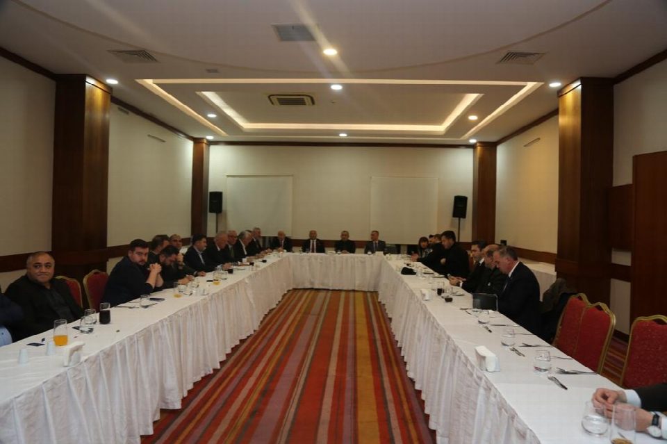 Vali Sonel, Ordu’nun gururu olan şirketler için düzenlenen onur gecesine katıldı
