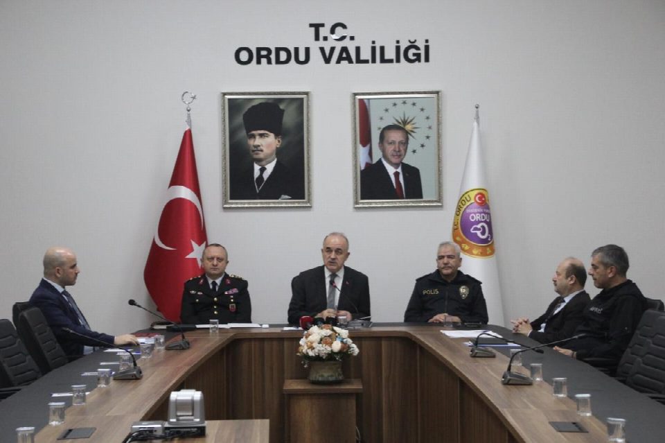 VALİ EROL, 2024 YILININ GÜVENLİK VE ASAYİŞ DEĞERLENDİRMESİNİ YAPTI