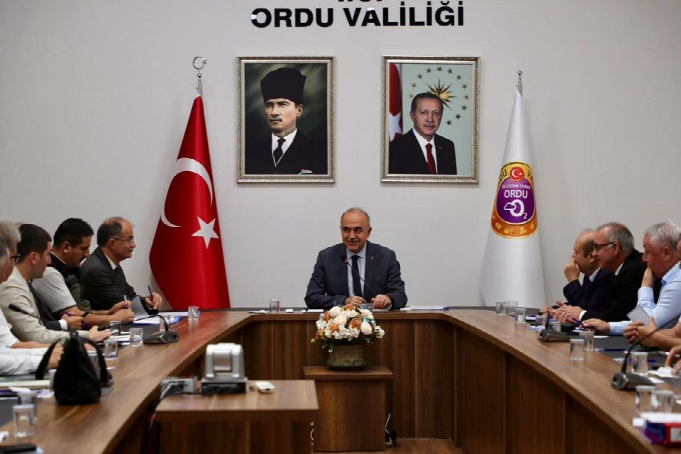 İl hayvanları koruma kurulu toplantısı, Vali Erol’un başkanlığında yapıldı