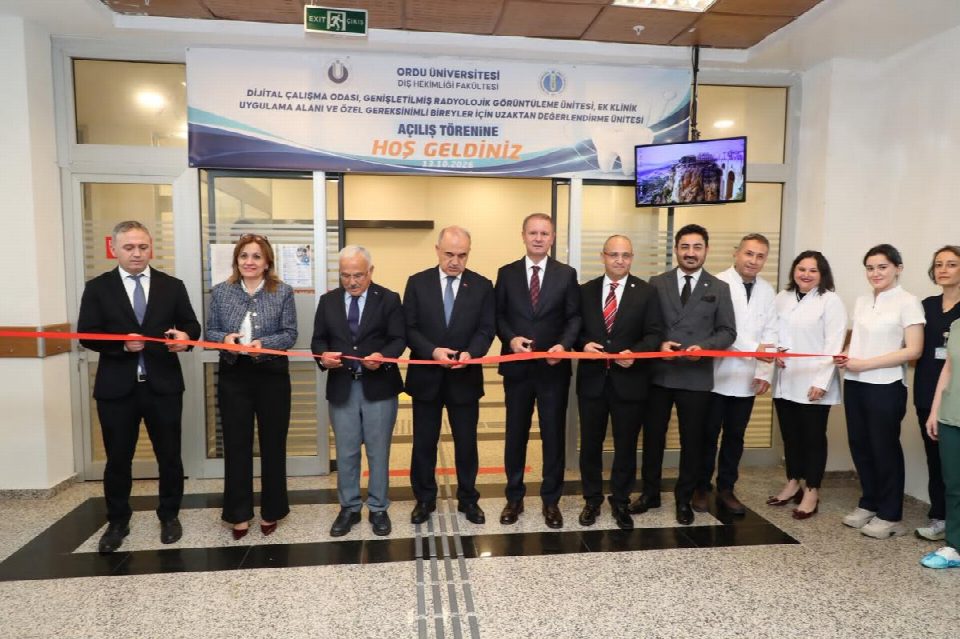 Üniversitemiz Diş Hekimliği Fakültesi’nde yeni birimler hizmete açıldı