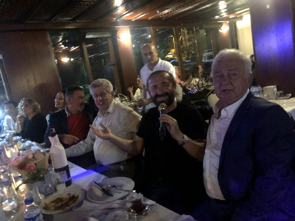 Atilla Ekser 51. evlilik yıldönümünü kutladı