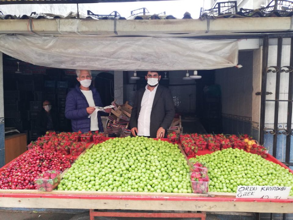 Balık değil, günlük sebze meyve satıyorlar