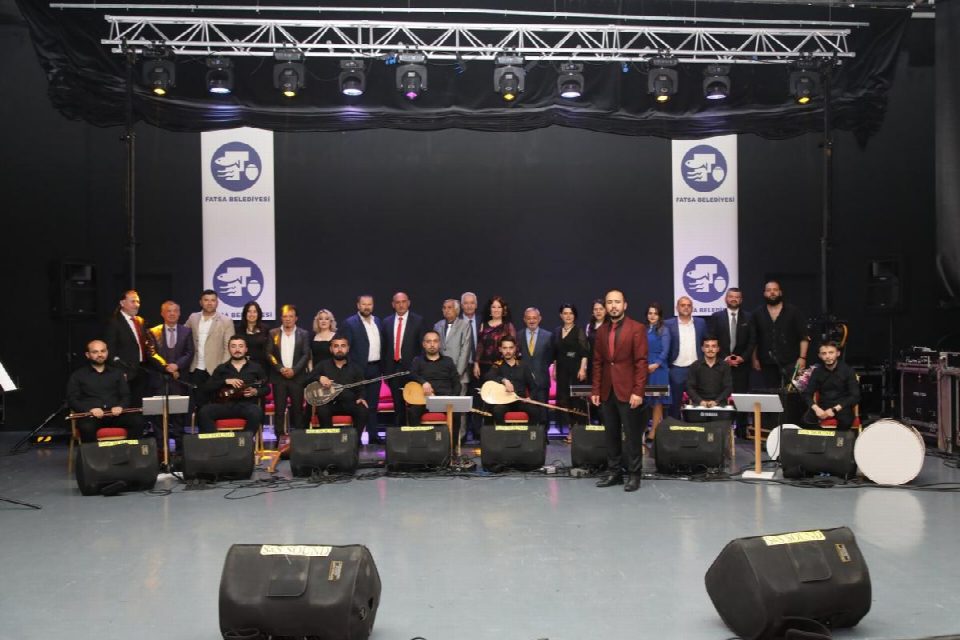 Alaturka konser keyif verdi