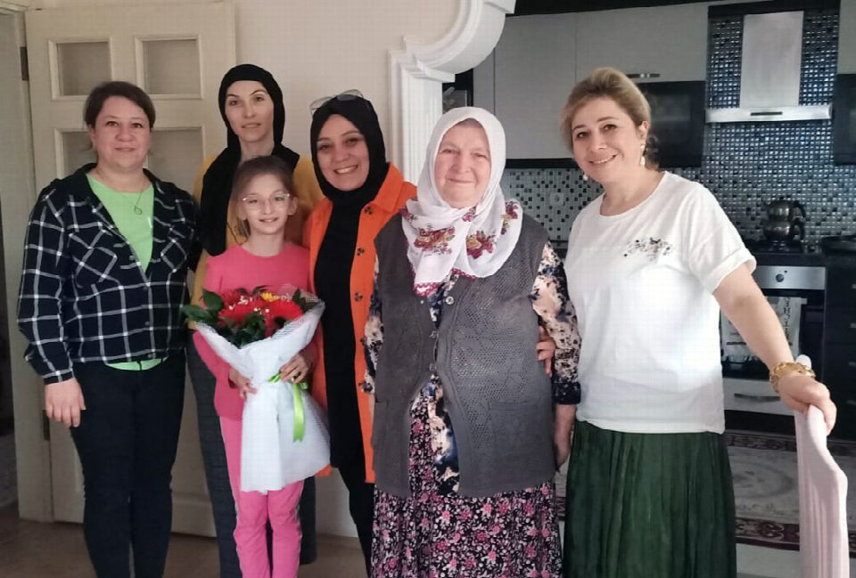 8 Mart dünya kadınlar gününü şehit aileleriyle geçirdiler