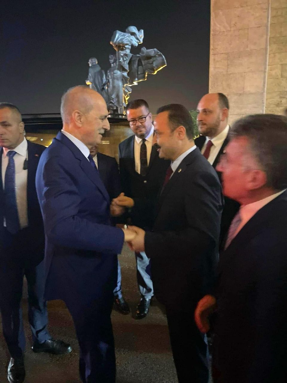 Kurtulmuş’a ilk tebrik Şanlıtürk’ten
