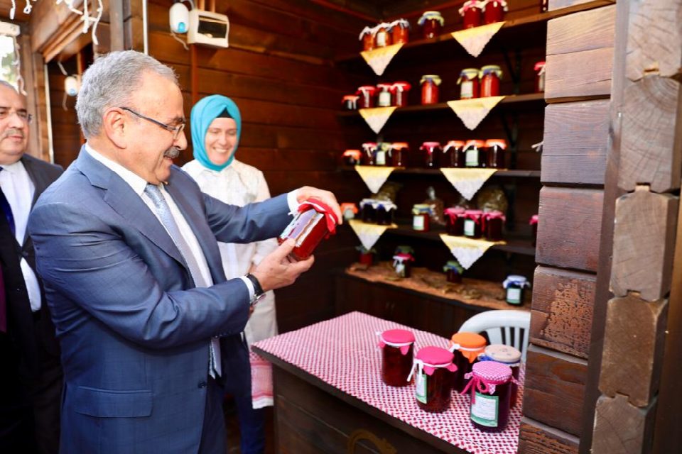 “İŞTE SÖZ, İŞTE ESER, İŞTE UYGULAMA”
