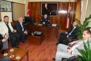 MHP İLÇE TEŞKİLATI EMNİYET MÜDÜRÜNÜ ZİYARET ETTİ