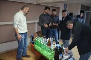 Sahte içki ve kaçak sigara yakalandı