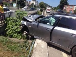 Trafik kazasında 4 kişi yaralandı