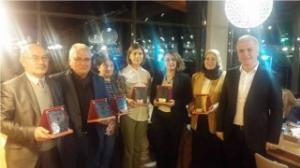 EMEKLİ ÖĞRETMENLER PLAKETLE ÖDÜLLENDİRİLDİ