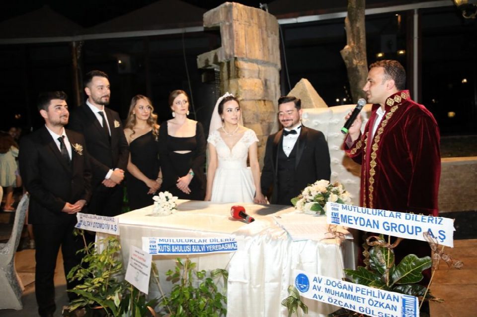 Gülcan ve Yılmaz'a mutluluklar diliyoruz