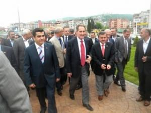 BAKAN GÜNAY: "FATSA'YA YAKIŞIR KÜLTÜR SARAYI YAPILDI"