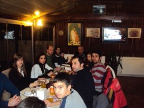 ARÇELİK SERVİSİ ÇALIŞANLARINA MORAL YEMEĞİ VERDİ
