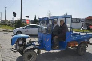KADIN PATPAT SÜRÜCÜSÜ GÖRENLERİ ŞAŞIRTTI
