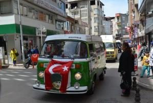WOSWOSÇULAR OTİZME DİKKAT ÇEKTİ