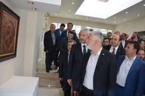 GENÇLİK MERKEZİNDEN KABARTMA FOLYO SERGİSİ