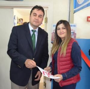 RESİM, YAĞLI BOYA VE TEKNOLOJİ ESERLERİNDEN OLUŞAN SERGİ AÇILDI