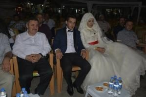 DÜĞÜN SONRASI DEMOKRASİ NÖBETİ