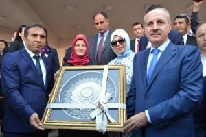 NUMAN KURTULMUŞ:”BUNDAN SONRA İMAM HATİPLERİN ÖNÜ AÇIKTIR”