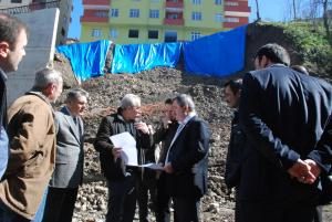 BAŞKAN ANLAYAN HEYELAN ALANINDA İNCELEMELERDE BULUNDU
