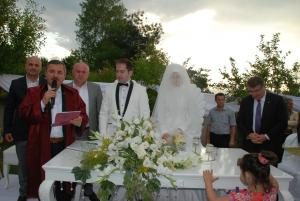 BAKAN ŞAHİN NİKAH ŞAHİDİ OLDU