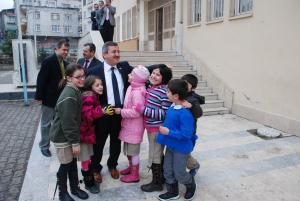 ÇOCUKLARIN BAŞKAN SEVGİSİ