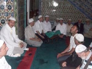 BERAAT KANDİLİNDE CAMİLER DOLDU TAŞTI
